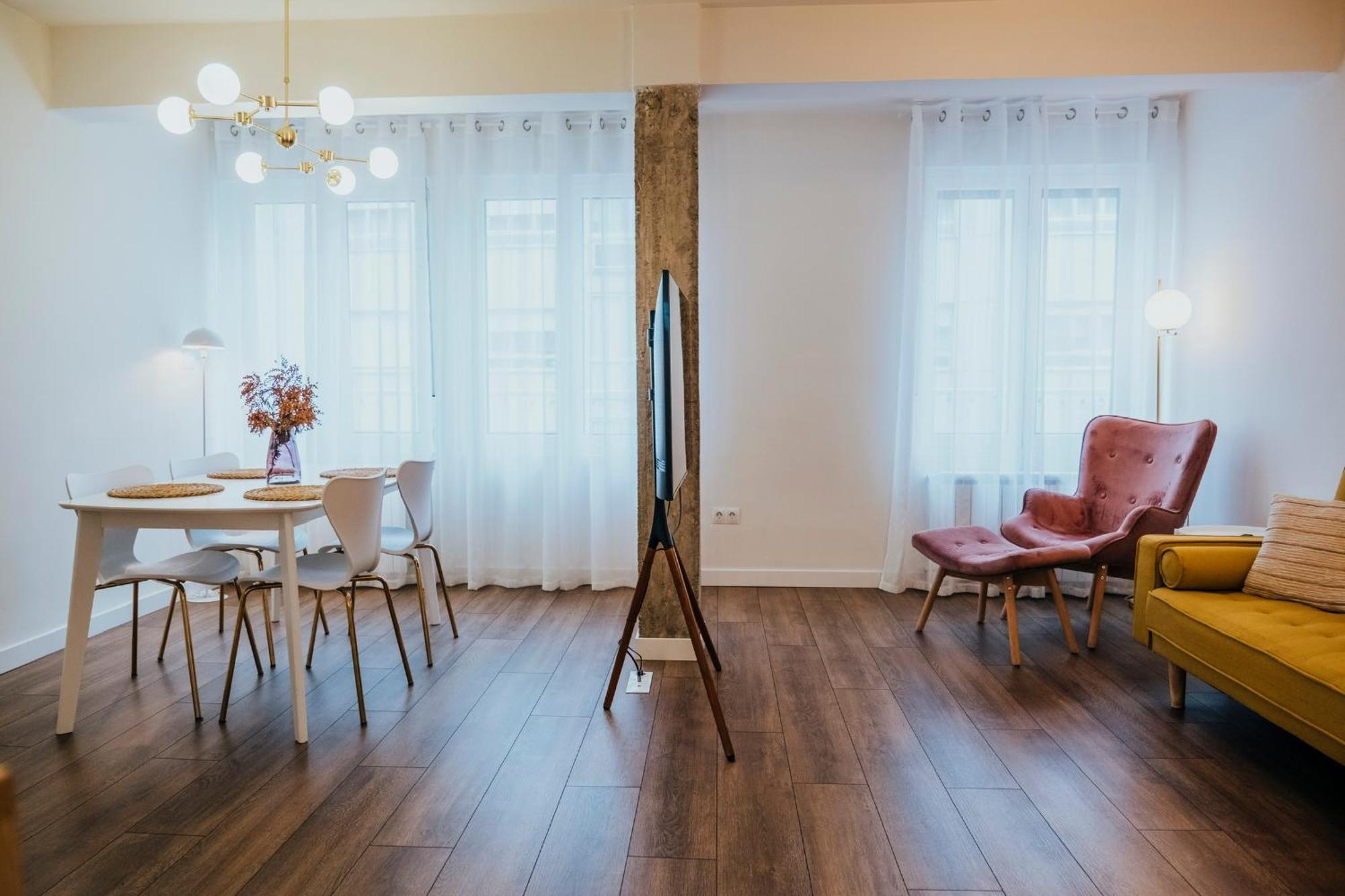 Camara25 Vut-4088-As Apartment อาบีเลส ภายนอก รูปภาพ